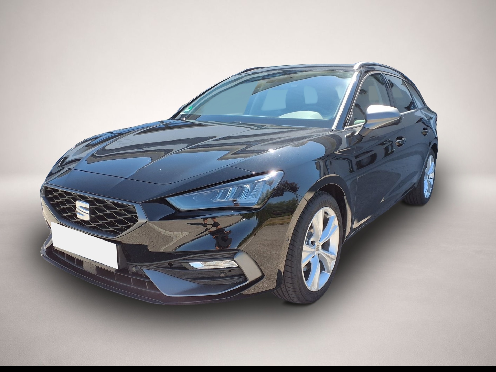 Seat Leon (06/2026, Benzin)