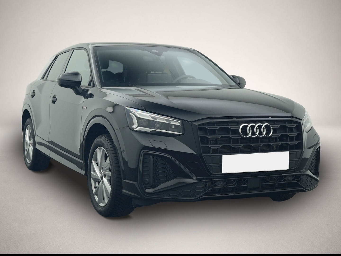 Audi Q2 (02/2025, Benzin)