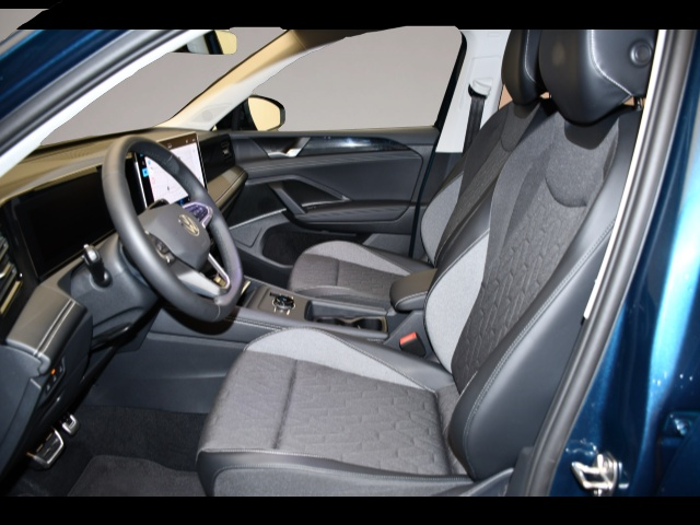Volkswagen Tiguan (09/2025, Benzin)