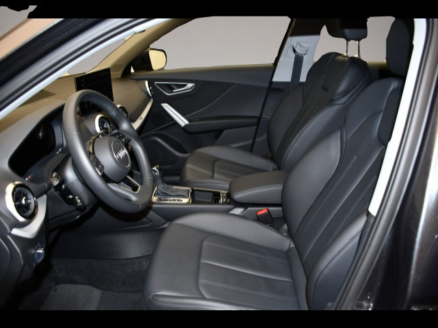 Audi Q2 (10/2025, Benzin)
