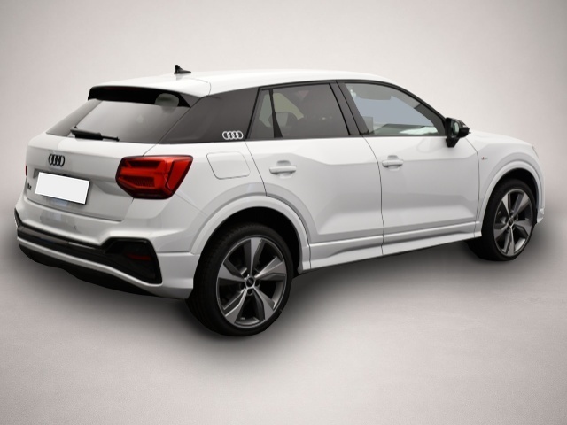 Audi Q2 (03/2025, Benzin)