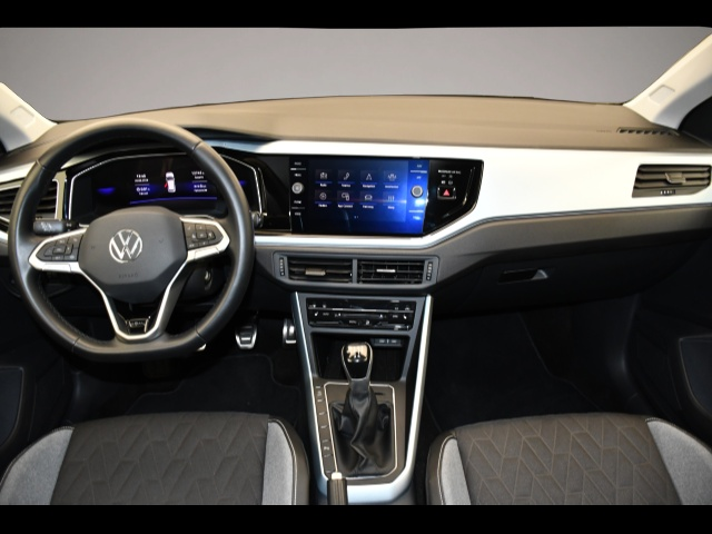 Volkswagen Polo (01/2025, )