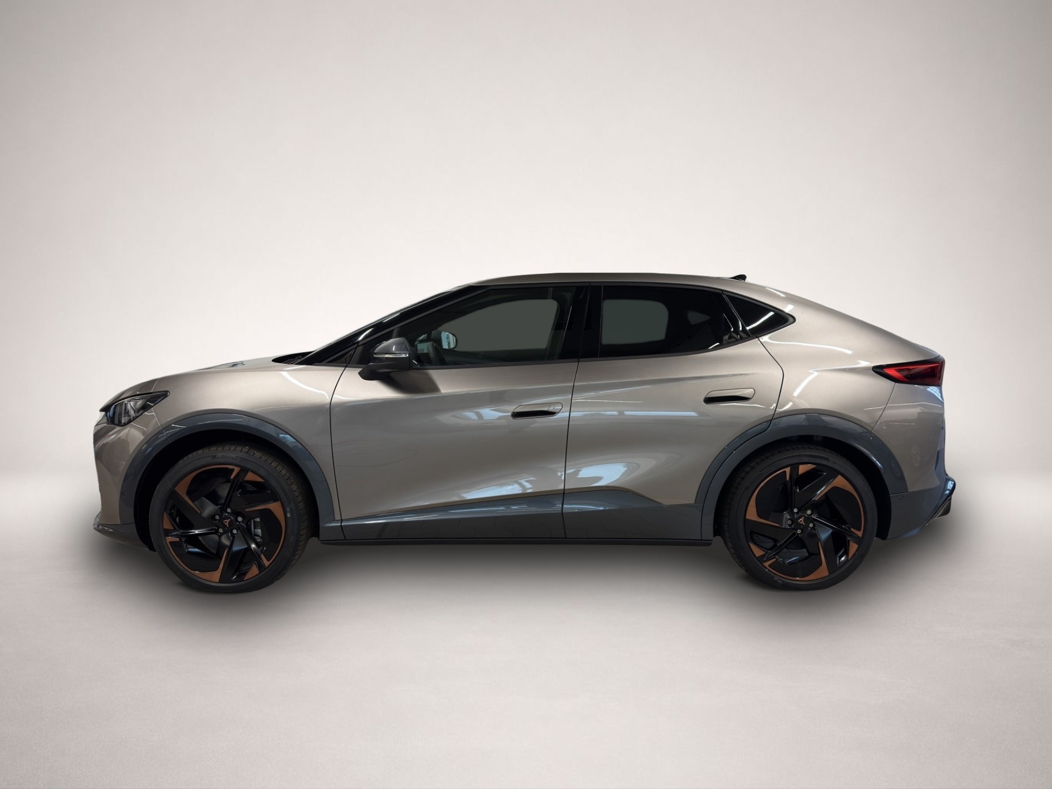 CUPRA Tavascan, Bild 3 von 5