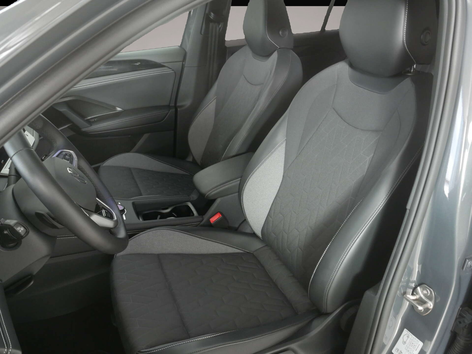 Volkswagen Tiguan (12/2025, Benzin)