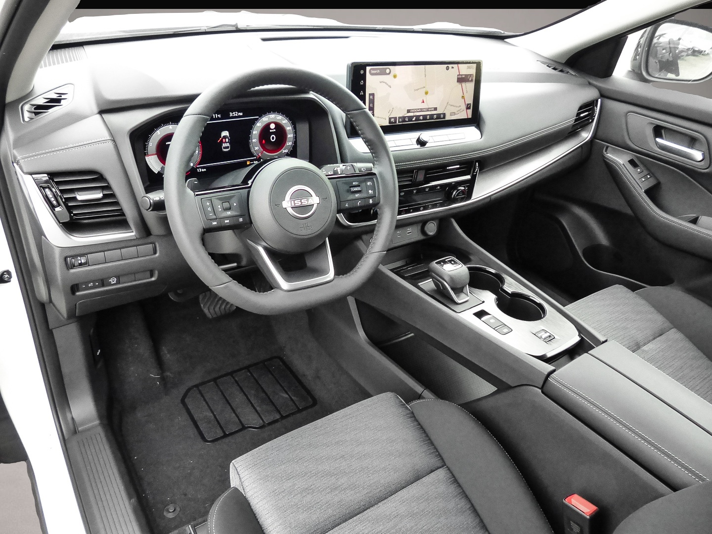 Nissan X-Trail (07/2026, Benzin)