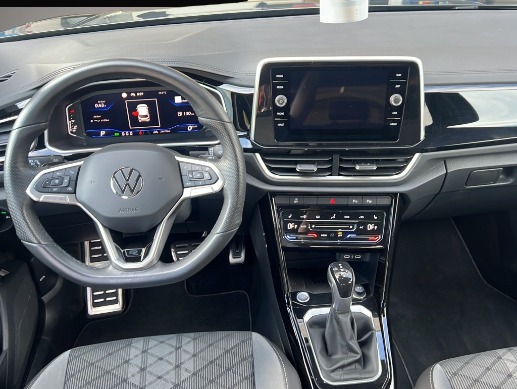 Volkswagen T-Roc (05/2025, Benzin)