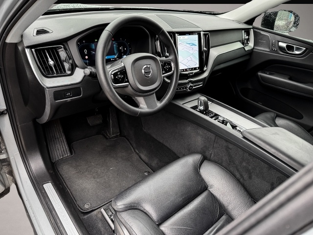 Volvo XC60 (11/2023, Diesel)