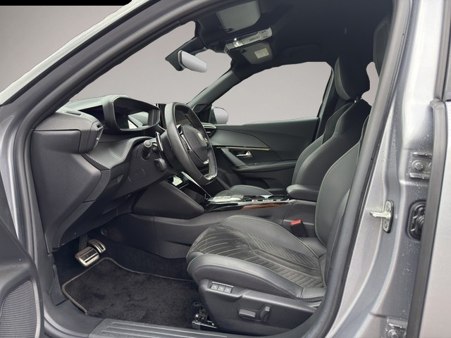 Peugeot 2008 (01/2024, Benzin)