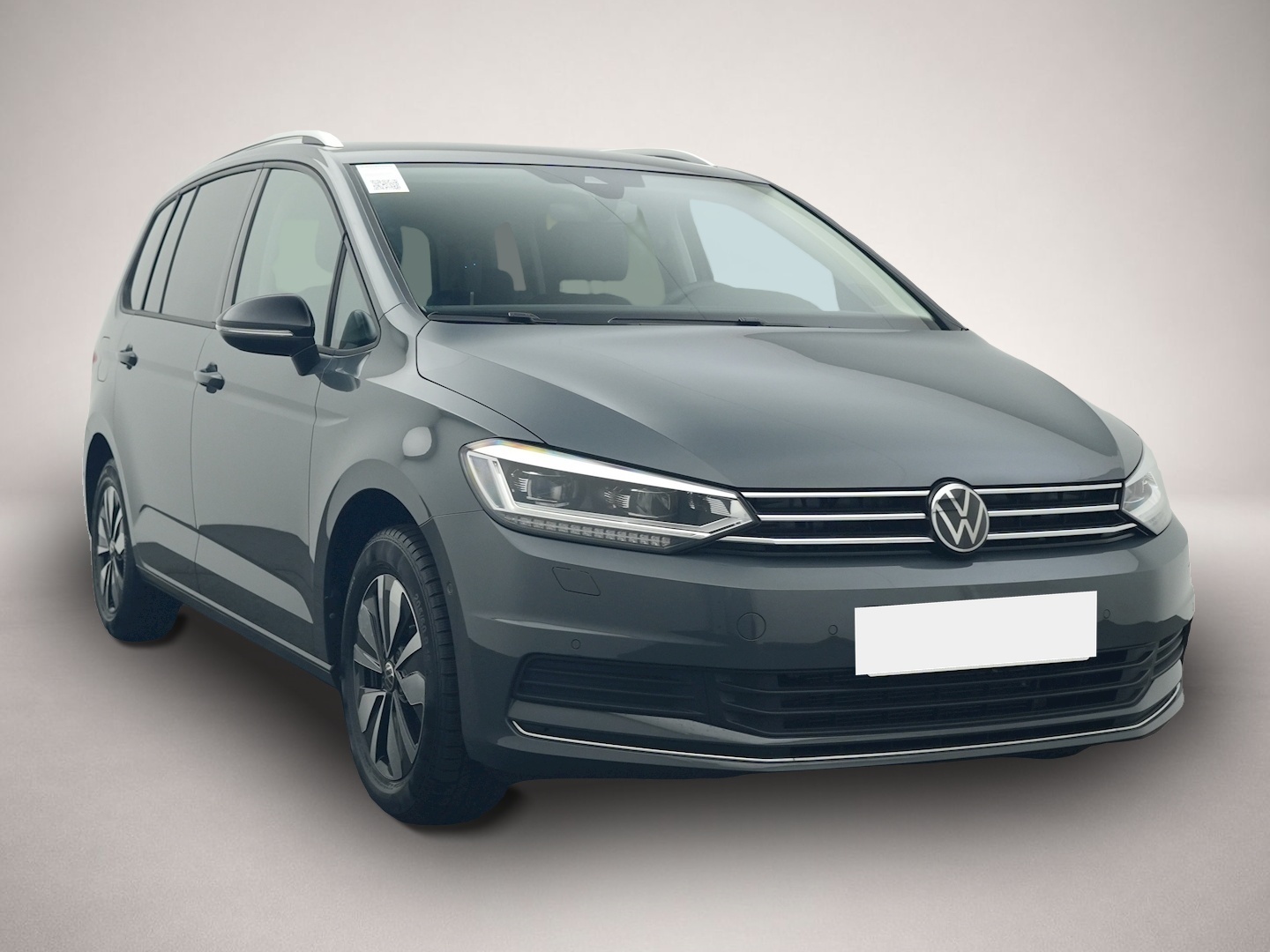 Volkswagen Touran (12/2025, Benzin)