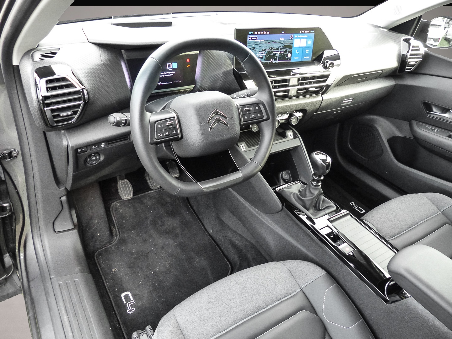 Citroen C4 (10/2023, Benzin)