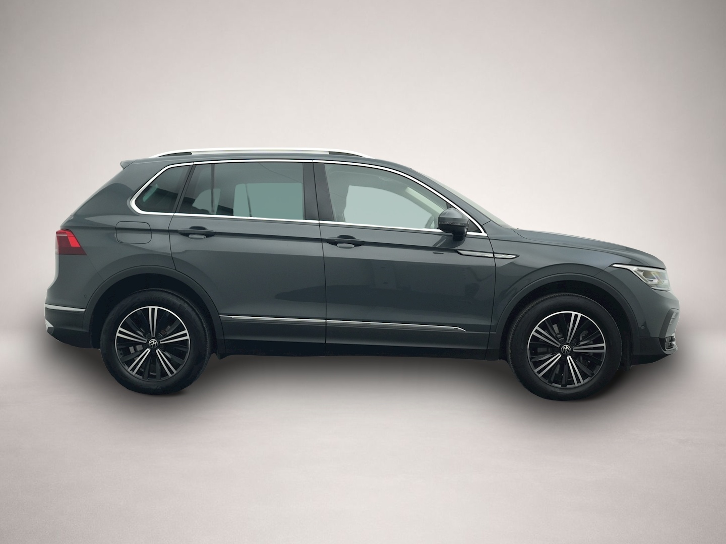 Volkswagen Tiguan (09/2023, Diesel)
