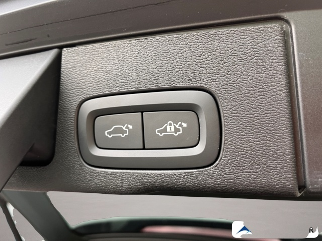 Volvo XC60 (11/2023, Diesel)