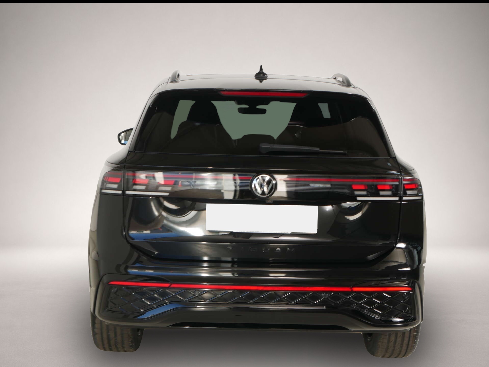 Volkswagen Tiguan (12/2025, Benzin)