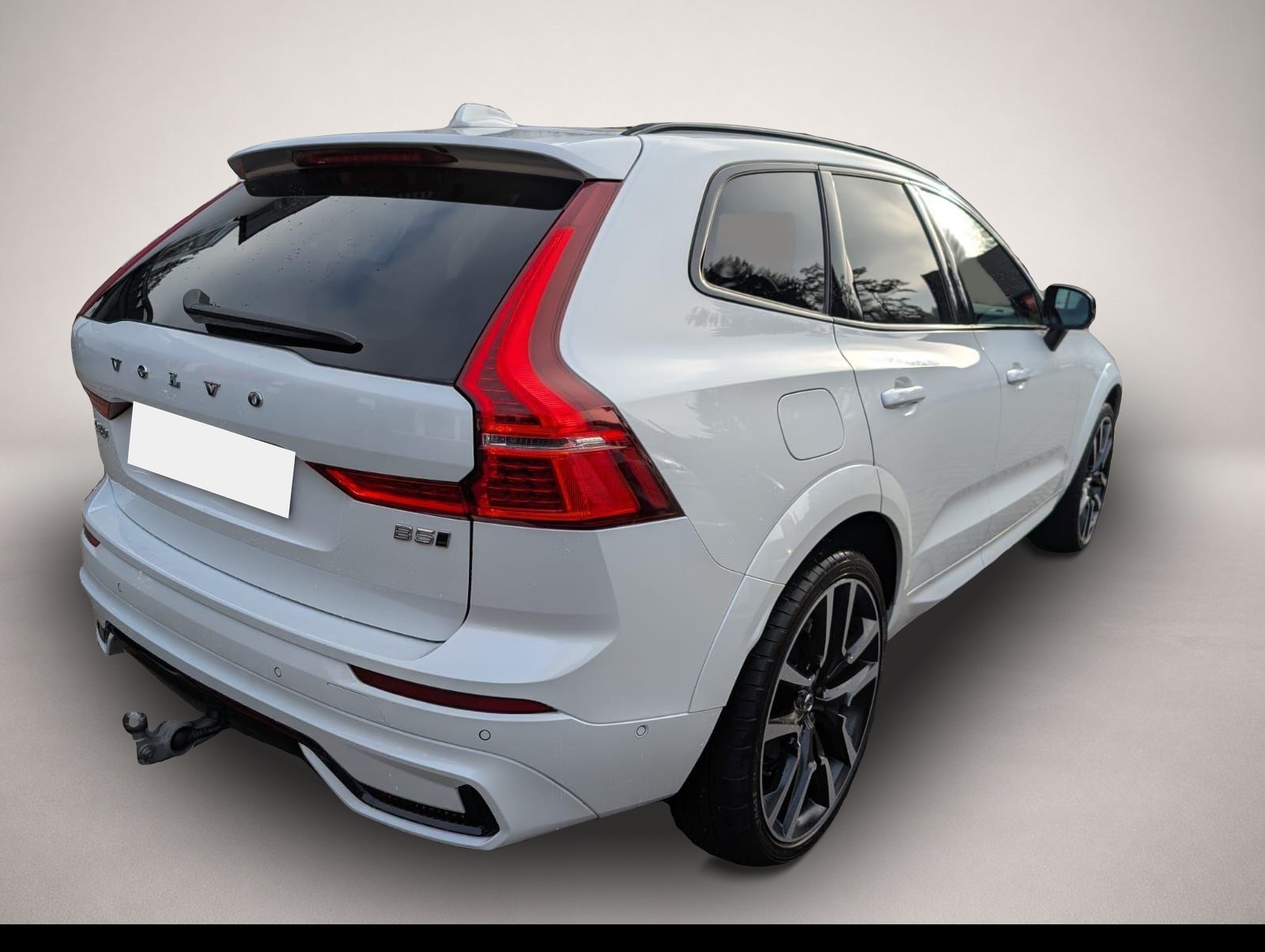 Volvo XC60 (10/2023, Benzin)