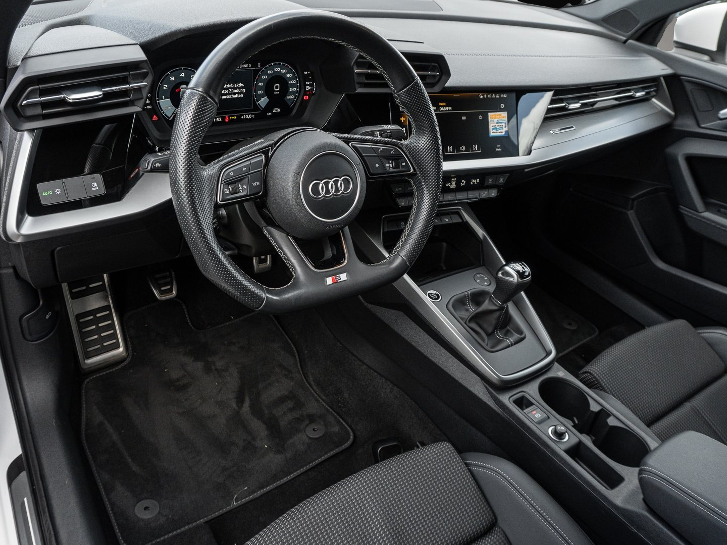 Audi A3 (01/2024, Benzin)