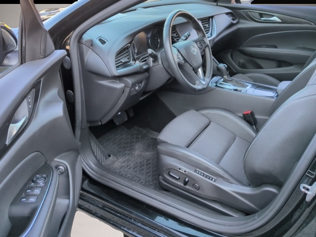 Opel Insignia (12/2021, Diesel)