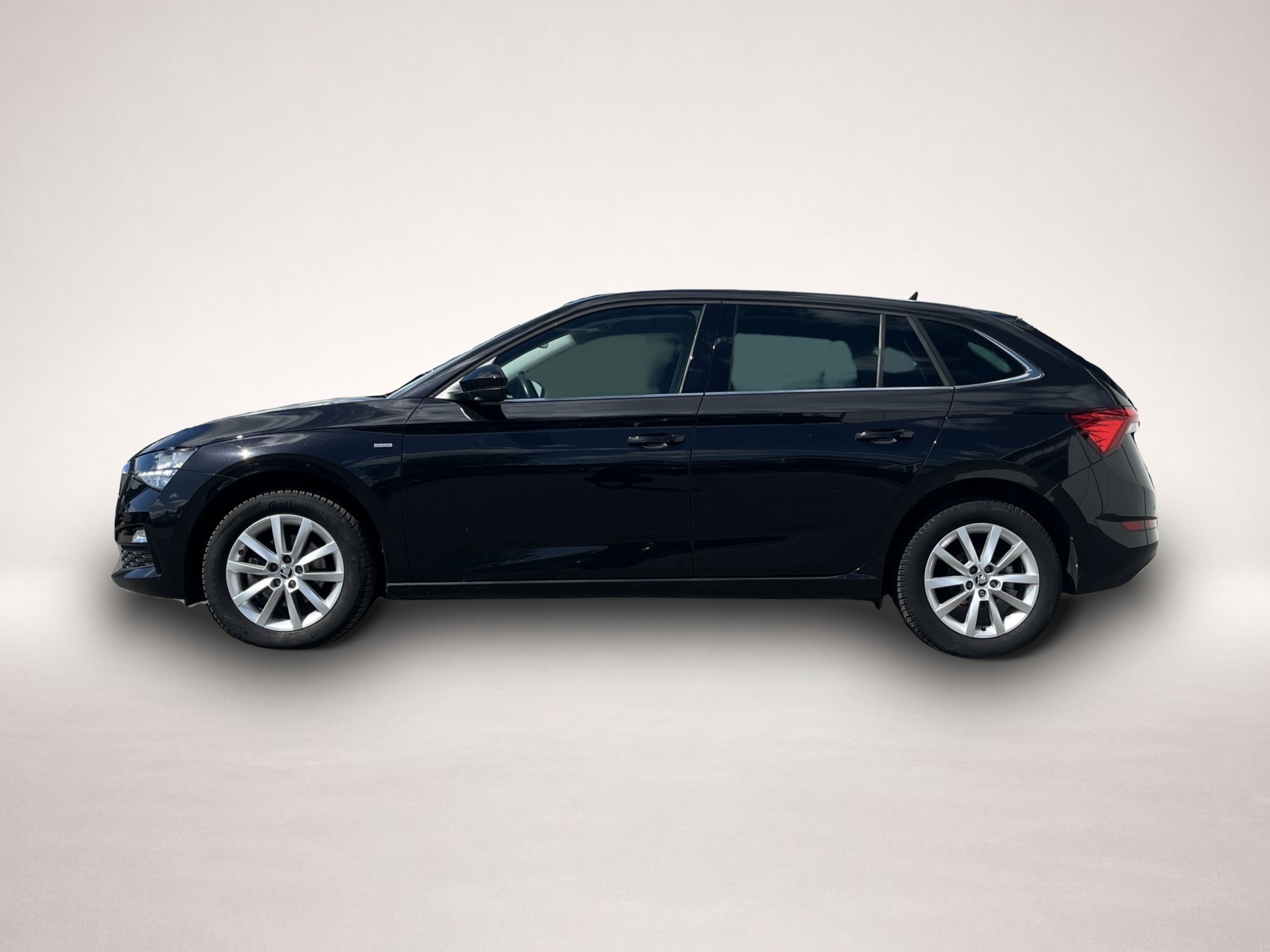 Skoda Scala (06/2022, Benzin)