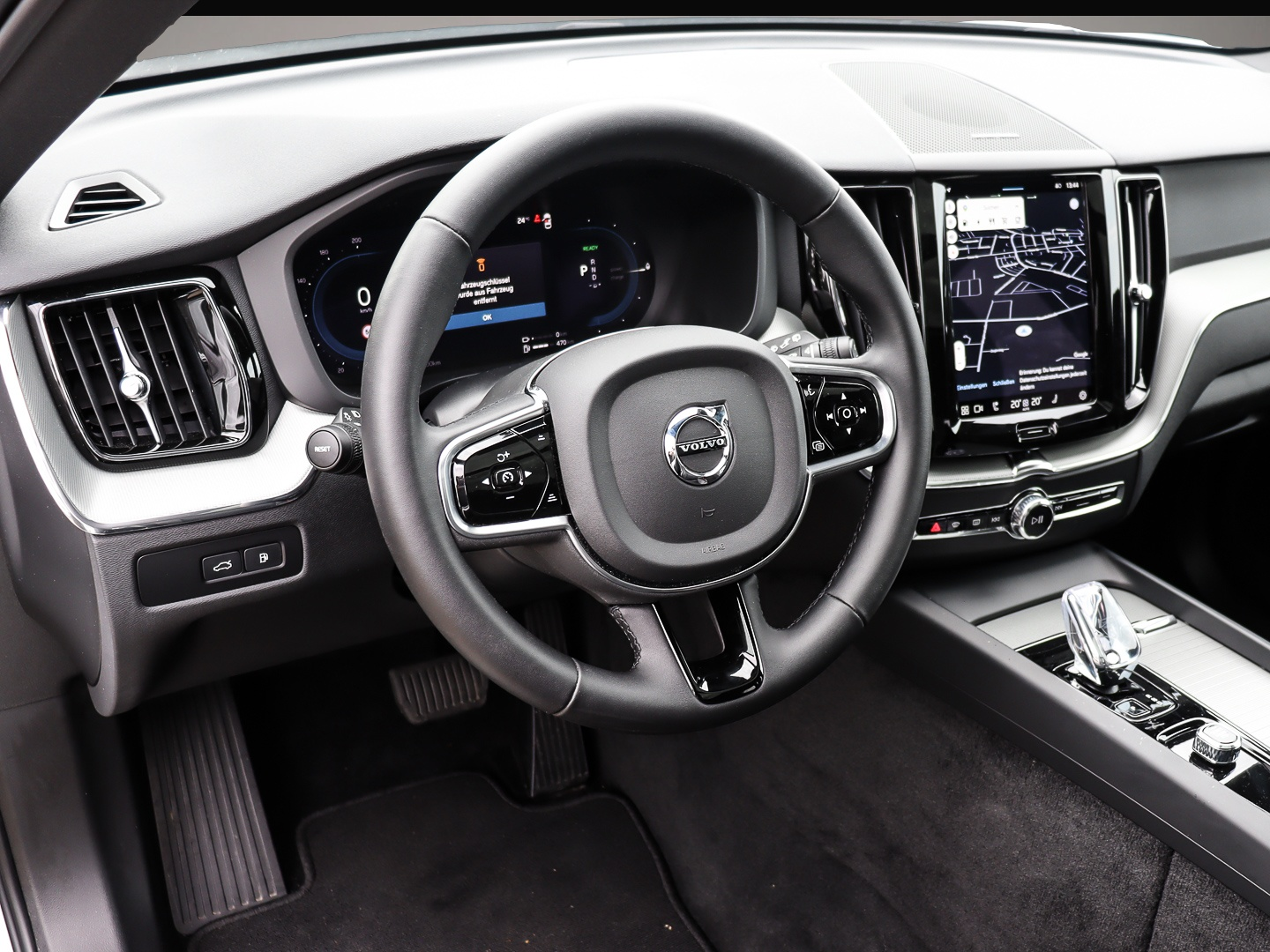 Volvo XC60 (04/2024, Hybrid (Benzin/Elektro))