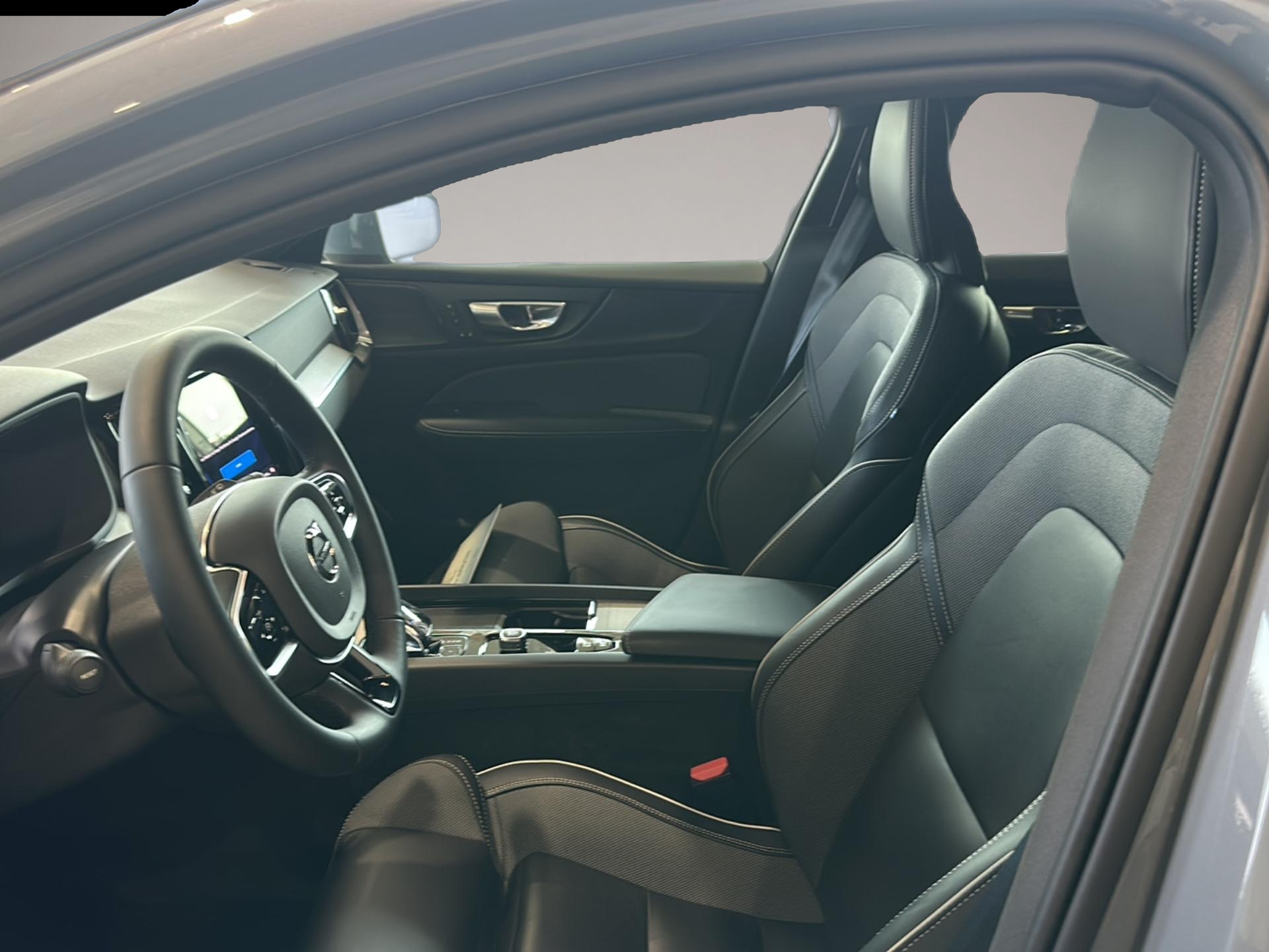 Volvo V60 Cross Country (11/2023, Diesel)