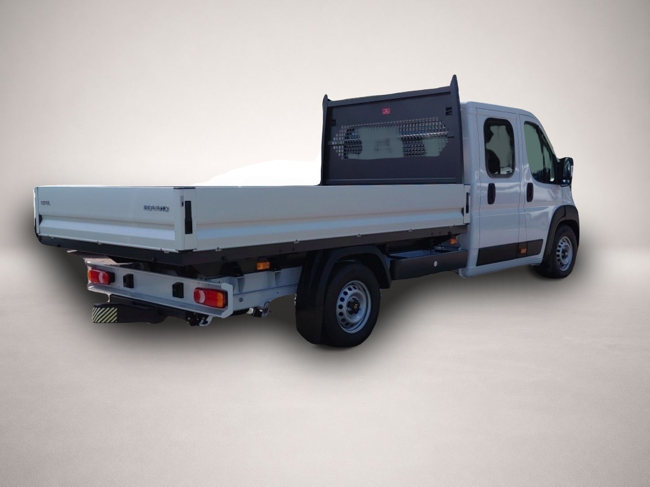 Opel Movano (06/2026, Diesel)
