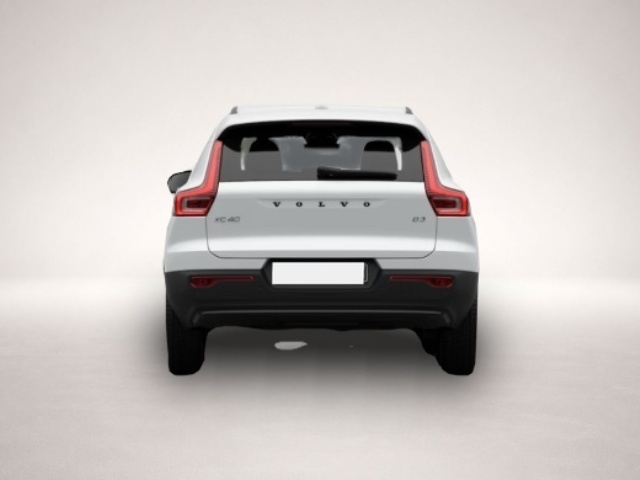 Volvo XC40 (05/2026, Benzin)