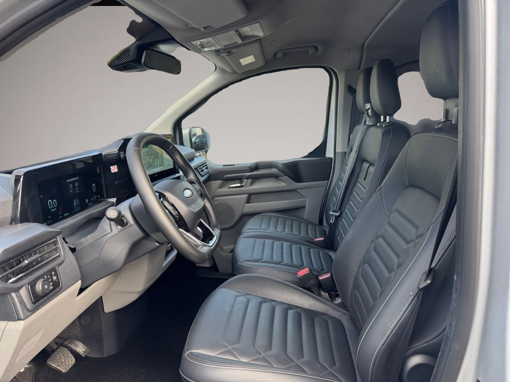 Ford Tourneo Custom (05/2025, )