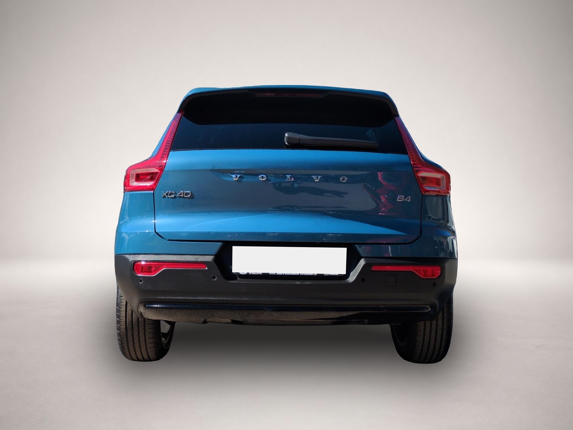 Volvo XC40 (07/2025, Benzin)
