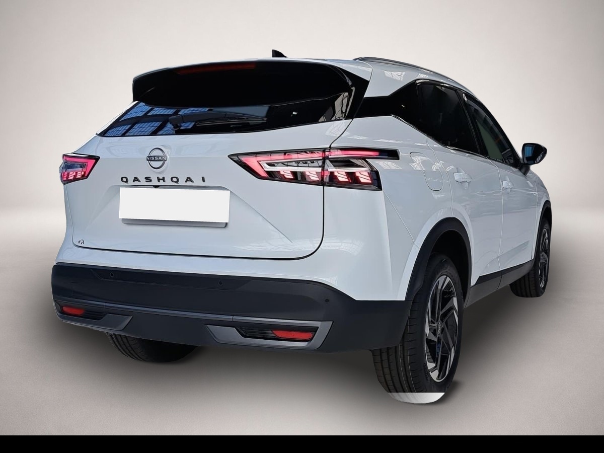 Nissan Qashqai (08/2026, Benzin)