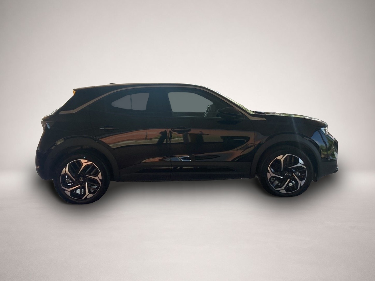 Opel Mokka-e (08/2023, ELECTRIC)
