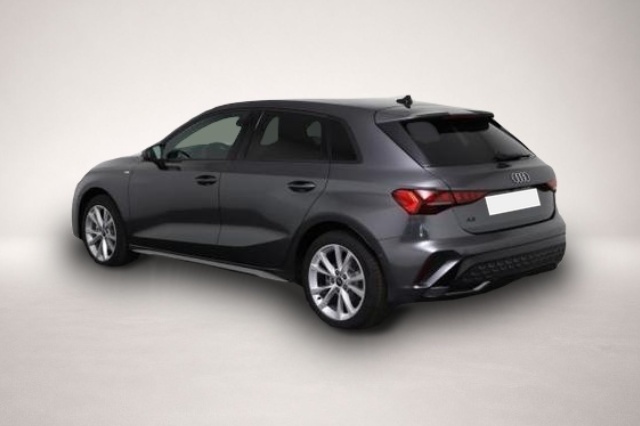 Audi A3, image 4 of 5