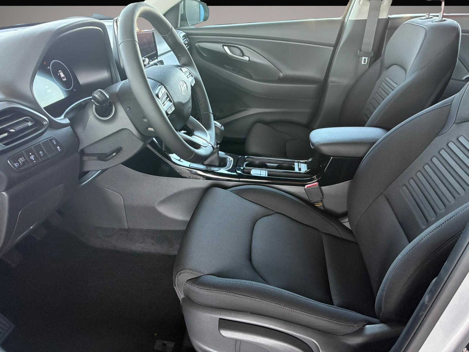 Hyundai i30 (04/2025, Benzin)