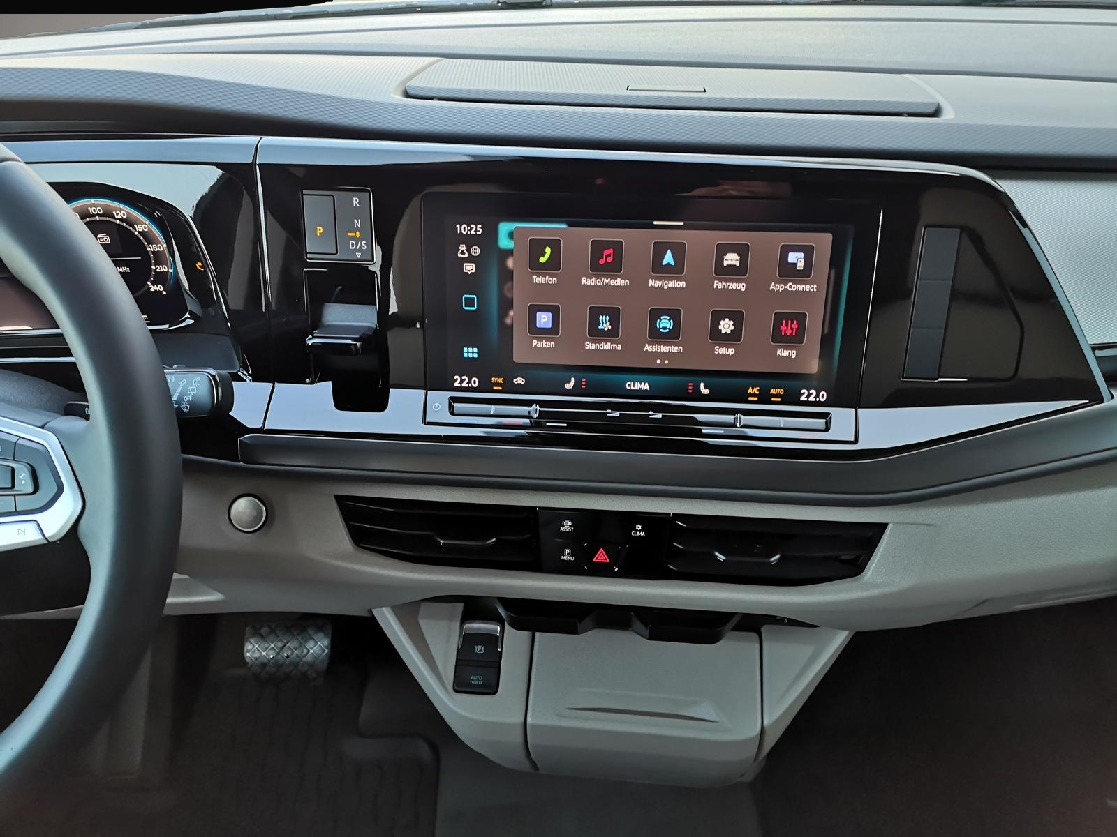 Volkswagen T7 Multivan (02/2026, Diesel)