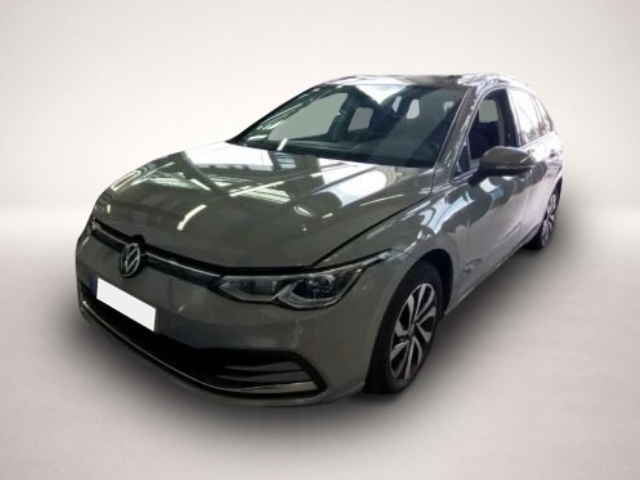 Volkswagen Golf (06/2023, Benzin)