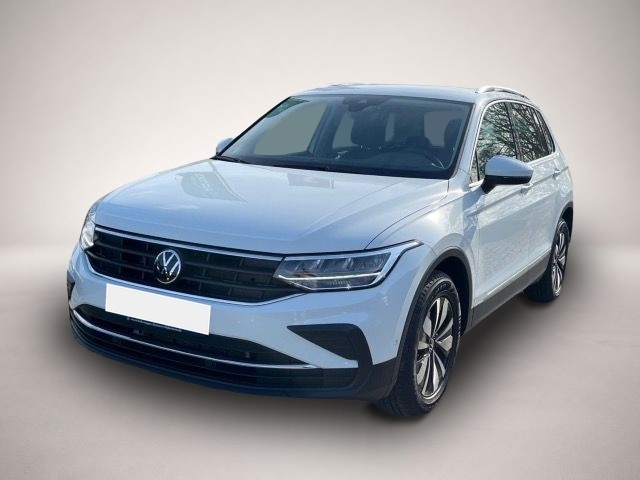 Volkswagen Tiguan (01/2024, Benzin)