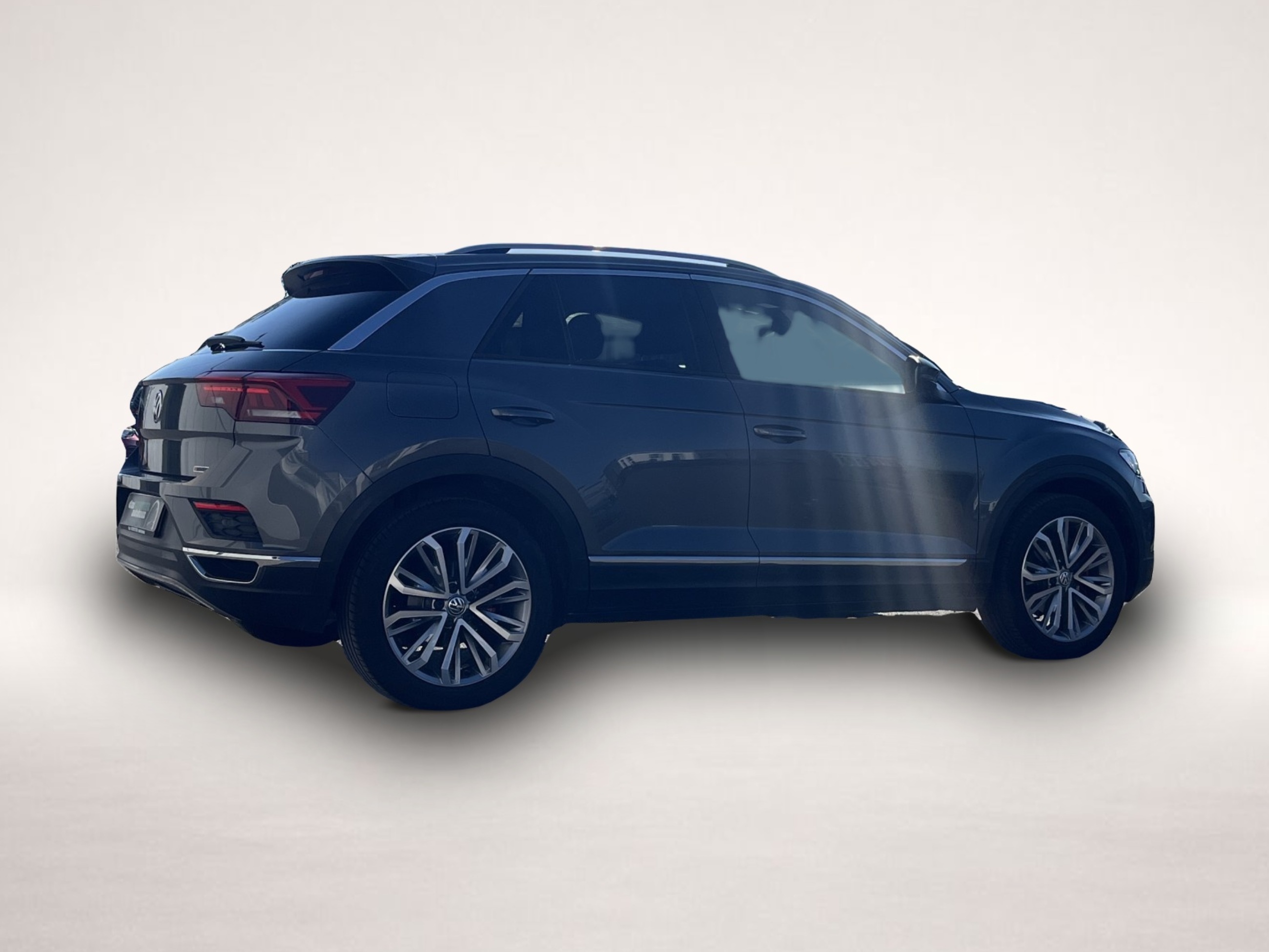 Volkswagen T-Roc (10/2018, Benzin)
