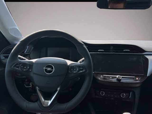 Opel Corsa (06/2025, Benzin)