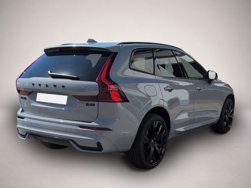 Volvo XC60 (01/2026, Benzin)
