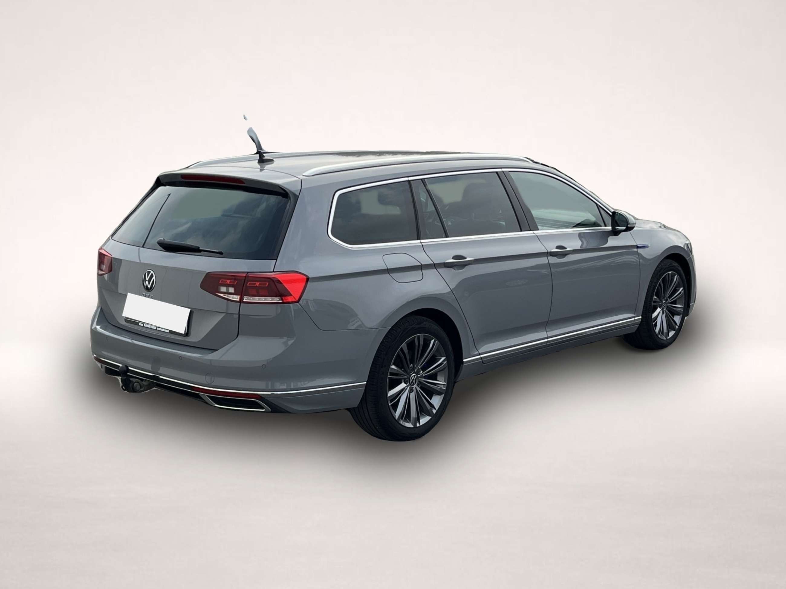 Volkswagen Passat Variant (12/2022, Hybrid (Benzin/Elektro))