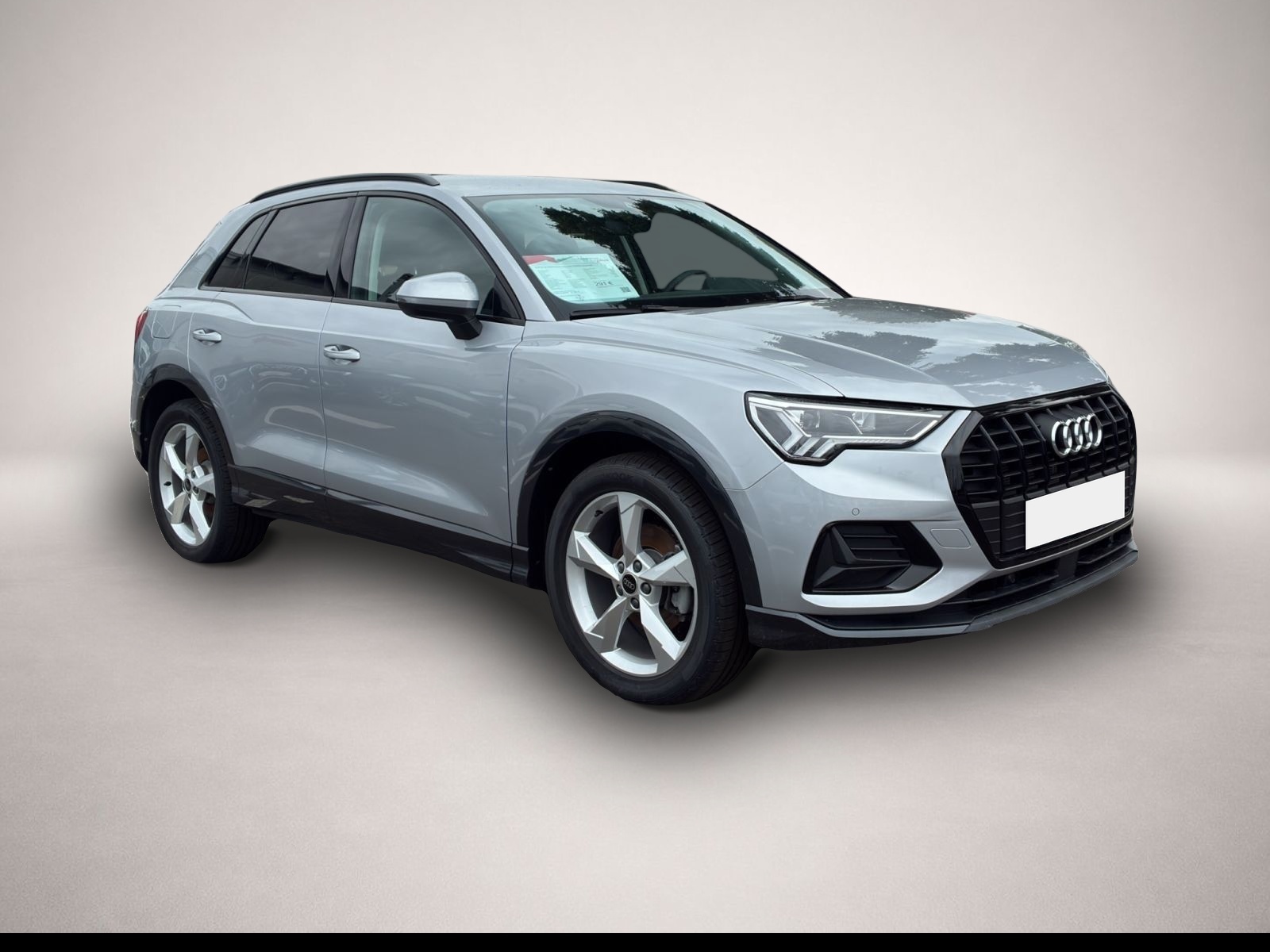 Audi Q3 (10/2025, Benzin)