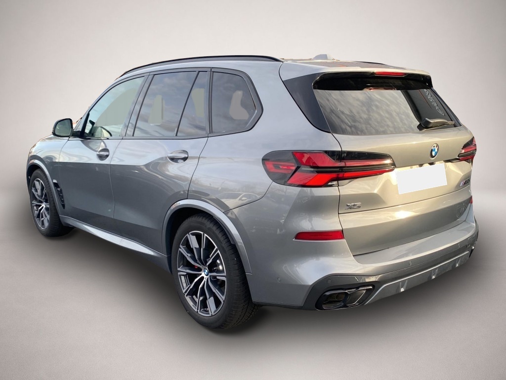 BMW X5 M60 (11/2024, Benzin)