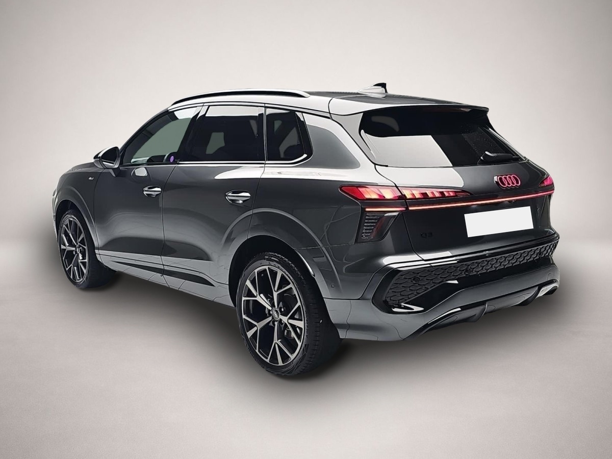 Audi Q3, image 3 of 4