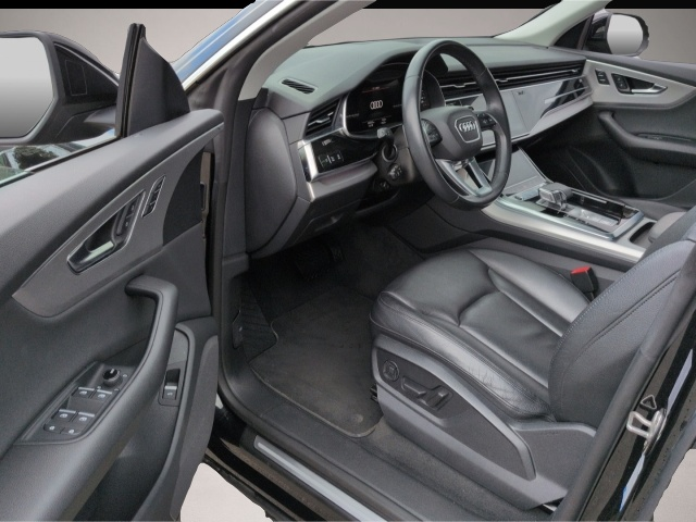 Audi Q8 (01/2022, Diesel)