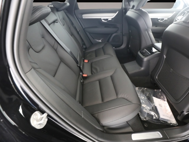 Volvo V90 (02/2025, Hybrid (Benzin/Elektro))