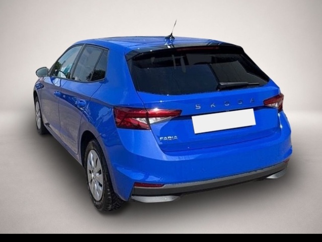 Skoda Fabia (10/2025, Benzin)