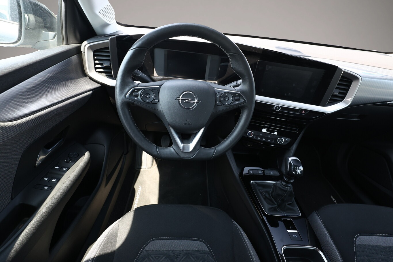 Opel Mokka (11/2021, Benzin)