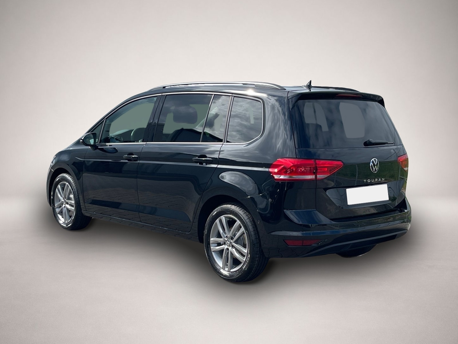 Volkswagen Touran (06/2026, Benzin)