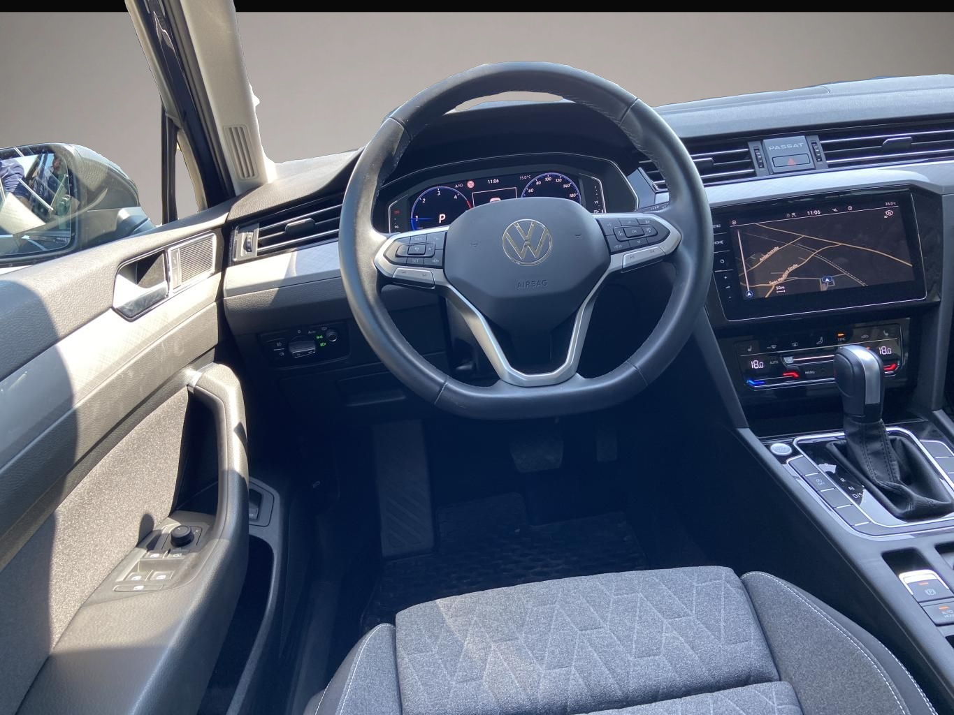 Volkswagen Passat Variant (04/2023, )