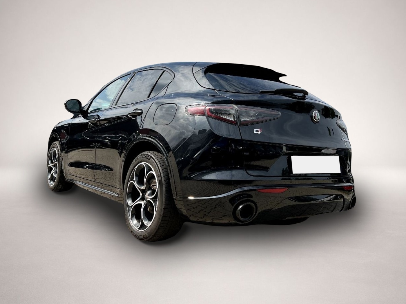 Alfa-Romeo Stelvio (12/2023, Diesel)