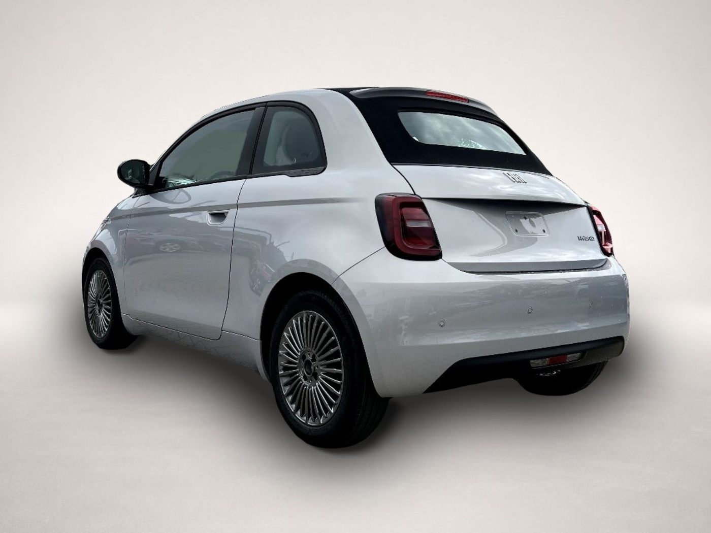 Fiat 500C (05/2026, Benzin)