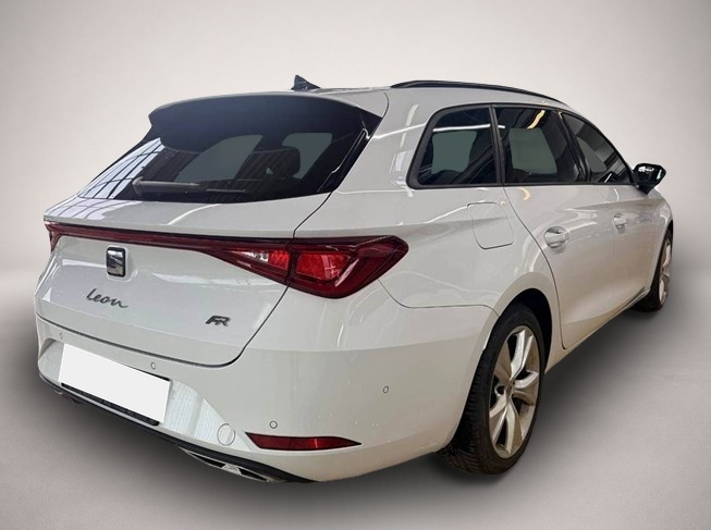 Seat Leon (08/2025, Benzin)
